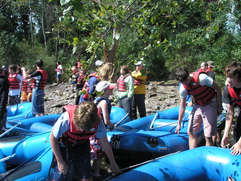 Whitewater rafting - golf trip 2008 065.jpg